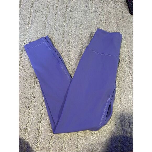 Lululemon leggings - Picture 1 of 3